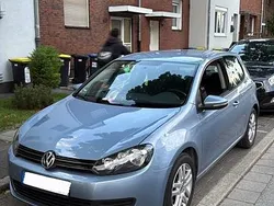 Blau Gebraucht 2009 VW Golf VI Kleinwagen | 4.000 € (Fairer Preis)