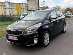 Cassisschwarz met. Gebraucht 2014 Kia Carens Spirit Van / Kleinbus | 9.500 € (Guter Preis)