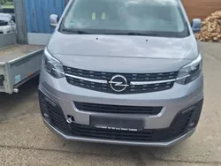 Grau Gebraucht 2020 Opel Vivaro Van | 7.500 €