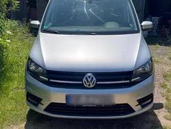 Silber Gebraucht 2018 VW Caddy Trendline Van / Kleinbus | 13.900 € (Fairer Preis)