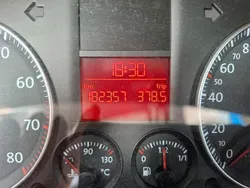 Blau Gebraucht 2003 VW Touran Van / Kleinbus | 2.000 € (Fairer Preis)