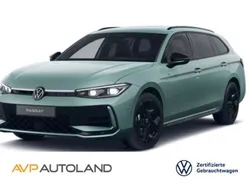 Maripositgrün Gebraucht 2024 VW Passat R-line Kombi | 48.040 € (Guter Preis)