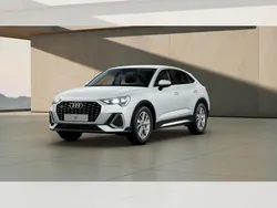 Weiß (gletscherweiß metallic) Gebraucht 2024 Audi Q3 Sportback Ambiente SUV | 43.950 € (Fairer Preis)