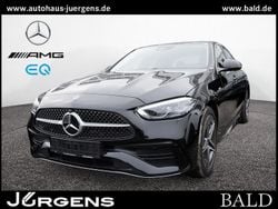 Schwarz obsidianschwarz metall Gebraucht 2025 Mercedes C300e AMG Limousine | 44.880 € (Superpreis)