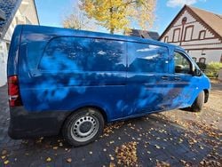Blau Gebraucht 2016 Mercedes Vito Van / Kleinbus | 8.900 €