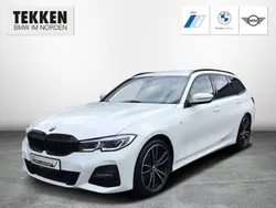 Weiss Gebraucht 2022 BMW 320 M Sport Kombi | 29.890 € (Fairer Preis)