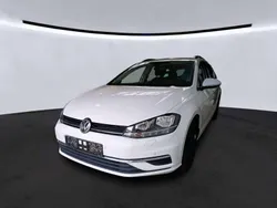 Pure white Gebraucht 2021 VW Golf VIII United Kombi | 19.988 € (Guter Preis)