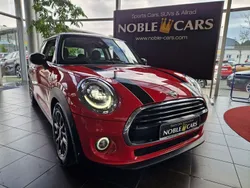 Rot Gebraucht 2019 Mini Cooper Pepper Kleinwagen | 17.890 € (Fairer Preis)
