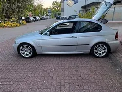 Silber Gebraucht 2004 BMW 325 Coupé | 5.500 € (Etwas zu teuer)