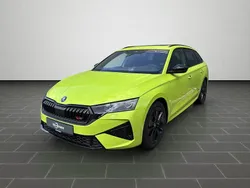 Mamba grün (metallic) Gebraucht 2025 Skoda Octavia RS Limousine | 46.280 € (Teuer)