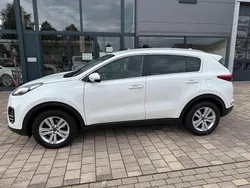 Weiß Gebraucht 2017 Kia Sportage SUV | 13.870 € (Fairer Preis)