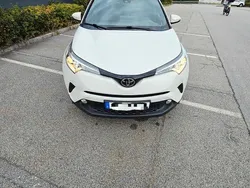 Weiß Gebraucht 2017 Toyota C-HR SUV | 13.000 € (Superpreis)