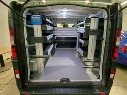 Weiß Gebraucht 2021 Renault Trafic Komfort Van / Kleinbus | 16.900 € (Guter Preis)