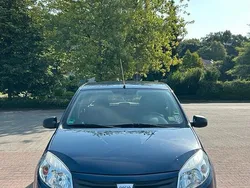 Blau Gebraucht 2009 Dacia Sandero Kleinwagen | 1.300 €