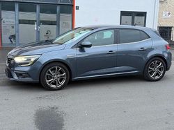 Grau Gebraucht 2017 Renault Mégane IV Bose Edition Limousine | 12.499 € (Teuer)