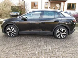 Schwarz Gebraucht 2023 VW ID.4 Pro SUV | 34.400 € (Fairer Preis)