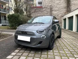 Grau Gebraucht 2022 Fiat 500e Icon Cabrio | 21.000 € (Guter Preis)