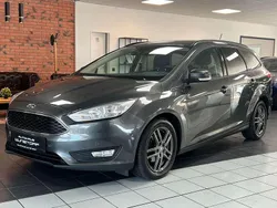 Grau Gebraucht 2018 Ford Focus Business Edition Limousine | 10.790 € (Fairer Preis)