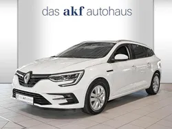 Weiß Gebraucht 2022 Renault Mégane IV Limousine | 14.950 €