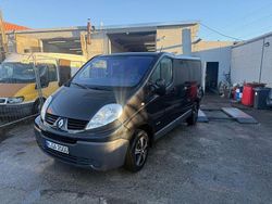 Schwarz Gebraucht 2011 Renault Trafic Van / Kleinbus | 5.990 € (Teuer)