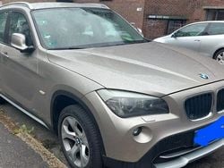 Beige Gebraucht 2011 BMW X1 SUV | 6.000 € (Fairer Preis)