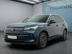 Blau Gebraucht 2024 VW Tiguan SUV | 37.849 € (Fairer Preis)