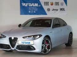 Grigio lunare matt Gebraucht 2023 Alfa Romeo Giulia Competizione Limousine | 36.740 € (Guter Preis)