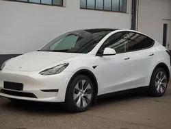 Weiß Gebraucht 2023 Tesla Model Y Long Range AWD SUV | 33.950 € (Guter Preis)