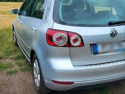 Grau Gebraucht 2009 VW Golf Plus Cross Van / Kleinbus | 4.200 € (Fairer Preis)