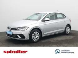Reflexsilber metallic Gebraucht 2024 VW Polo Life Limousine | 19.680 € (Fairer Preis)