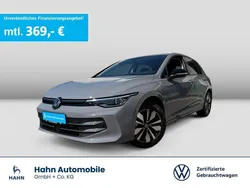 Mondsteingrau Gebraucht 2024 VW Golf VIII Goal Limousine | 32.930 € (Superpreis)