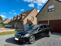 Schwarz Gebraucht 2011 Mercedes E350 Avantgarde Kombi | 12.450 € (Superpreis)