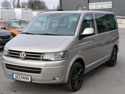 Braun Gebraucht 2015 VW Multivan Comfortline Van / Kleinbus | 26.500 €