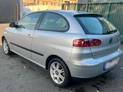 Silber Gebraucht 2004 Seat Ibiza Kleinwagen | 1.799 € (Fairer Preis)