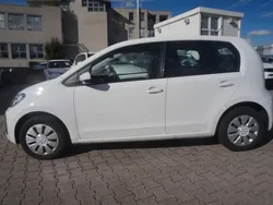 Weiß Gebraucht 2021 VW up! Kleinwagen | 11.950 € (Fairer Preis)