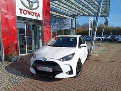 Weiß Gebraucht 2021 Toyota Yaris Comfort Kleinwagen | 13.890 € (Fairer Preis)