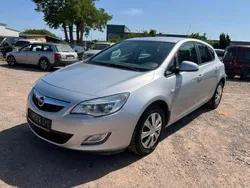 Grau Gebraucht 2010 Opel Astra Edition Kombi | 1.999 € (Superpreis)