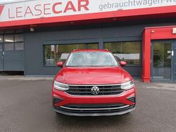 Rot Gebraucht 2023 VW Tiguan Active SUV | 23.988 € (Guter Preis)