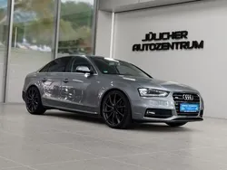 Grau Gebraucht 2015 Audi A4 S-Line Limousine | 17.490 € (Fairer Preis)