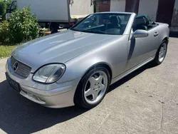 Silber Gebraucht 2005 Mercedes SLK320 Cabrio | 7.950 €