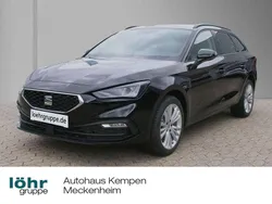 Mitternachtsschwarz Gebraucht 2025 Seat Leon Style Kombi | 28.920 € (Fairer Preis)