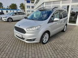 Silber Gebraucht 2017 Ford Tourneo Courier Titanium Van / Kleinbus | 9.490 € (Fairer Preis)