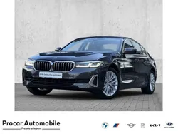Grau Gebraucht 2022 BMW 530 Luxury Line Limousine | 36.290 € (Fairer Preis)