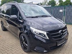 Schwarz Gebraucht 2017 Mercedes V250 Edition Van / Kleinbus | 33.400 € (Fairer Preis)