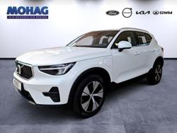 Weiss Gebraucht 2022 Volvo XC40 Inscription SUV | 29.390 € (Fairer Preis)