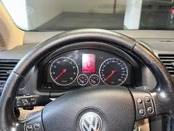 Schwarz Gebraucht 2006 VW Golf V Kleinwagen | 4.000 € (Fairer Preis)