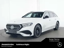 Manufaktur lack manufaktur opalithweiß b Gebraucht 2024 Mercedes E300 AMG Kombi | 59.769 € (Fairer Preis)
