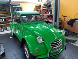 Grün Gebraucht 1989 Citroën 2CV Cabrio | 19.450 €