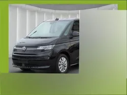 Schwarz Gebraucht 2024 VW T7 R Van | 59.449 € (Fairer Preis)
