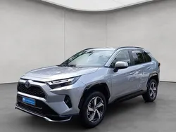Lichtsilber metallic / tiefschwa Neu 2025 Toyota RAV4 Hybrid Style SUV | 50.690 € (Superpreis)